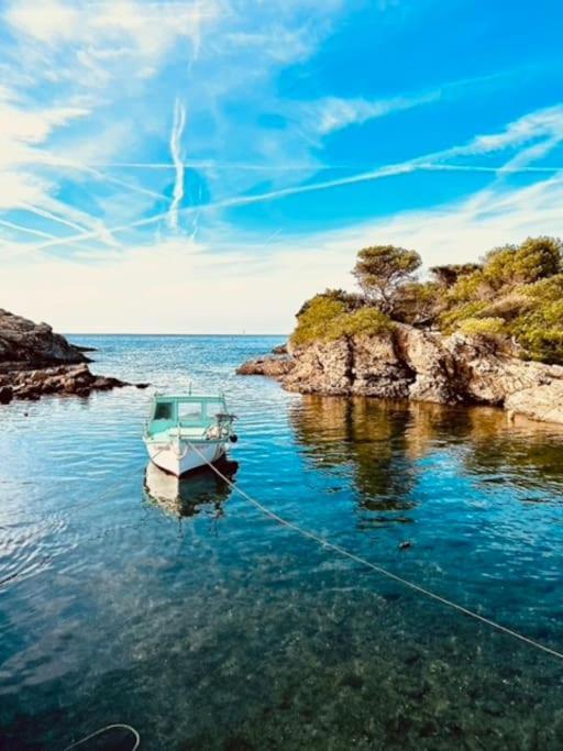 Escapade Au Coeur De Sanary Apartment Екстериор снимка